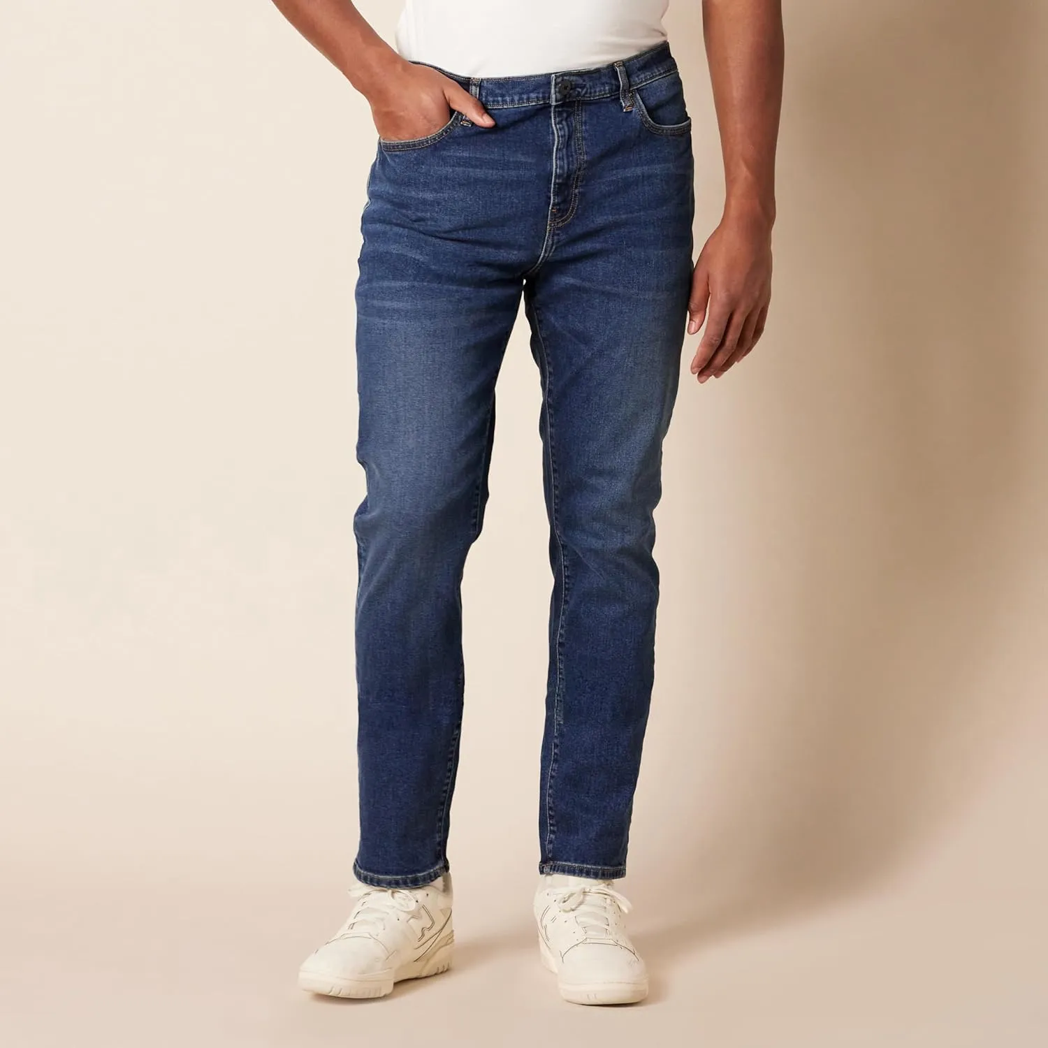 Amazon Essentials Men's Slim-Fit Comfort Stretch Jeans (Previously Goodthreads)