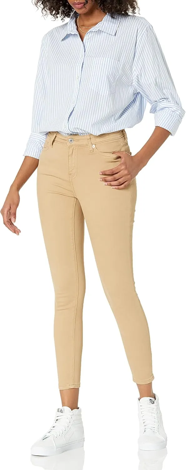 Amazon Essentials Women's Mid-Rise Stretchy Skinny Jean