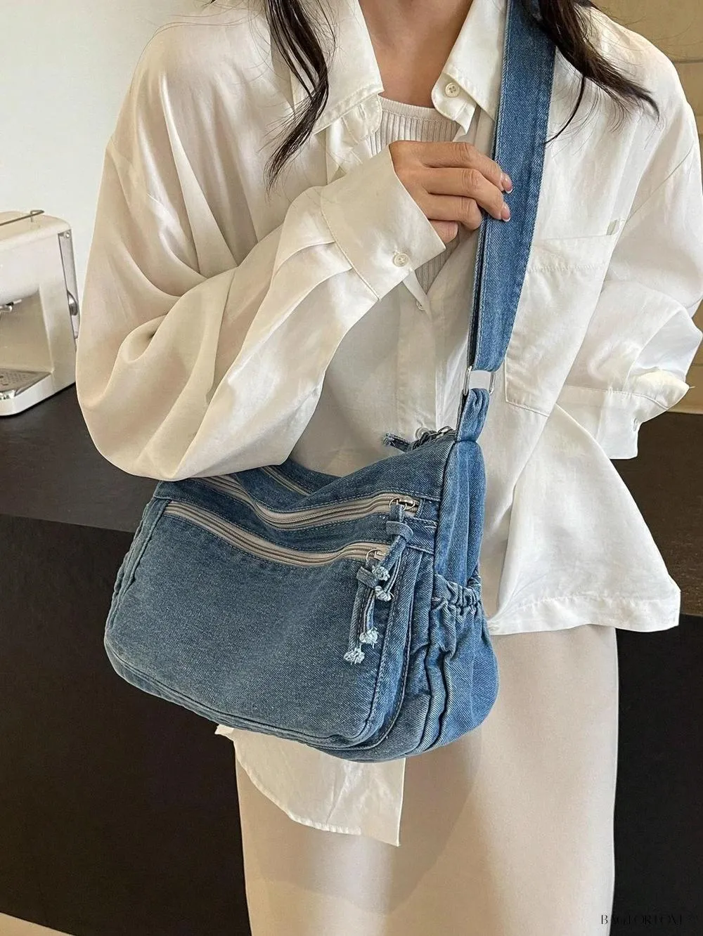 BagForLove - Chic Shoulder Bag for Women - Multi-Pocket Design
