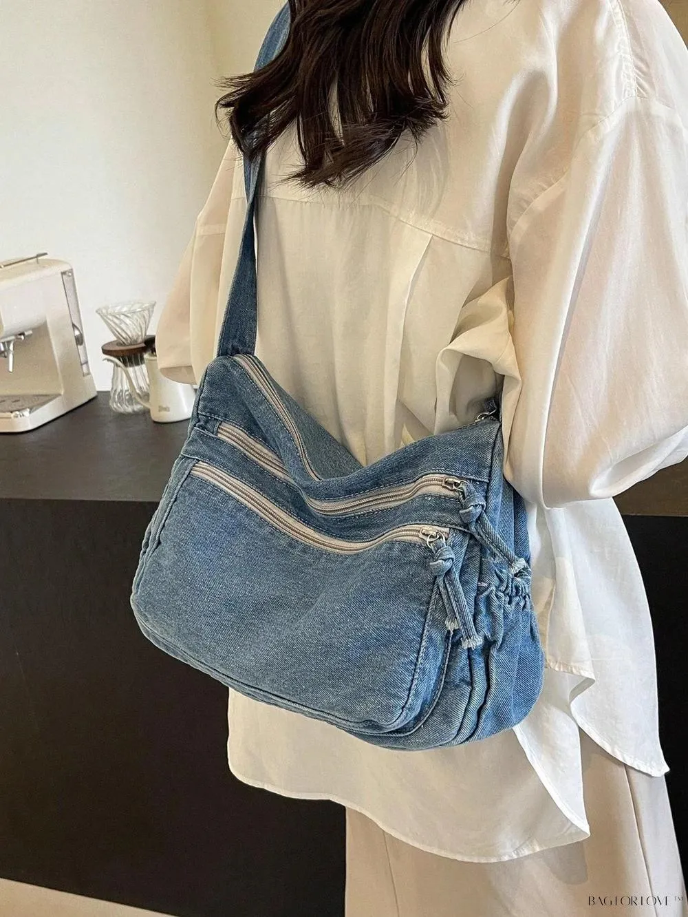 BagForLove - Chic Shoulder Bag for Women - Multi-Pocket Design