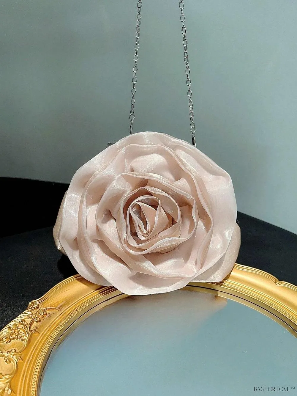 BagForLove - Elegant Bridal Handbag Features Delicate Flower Design