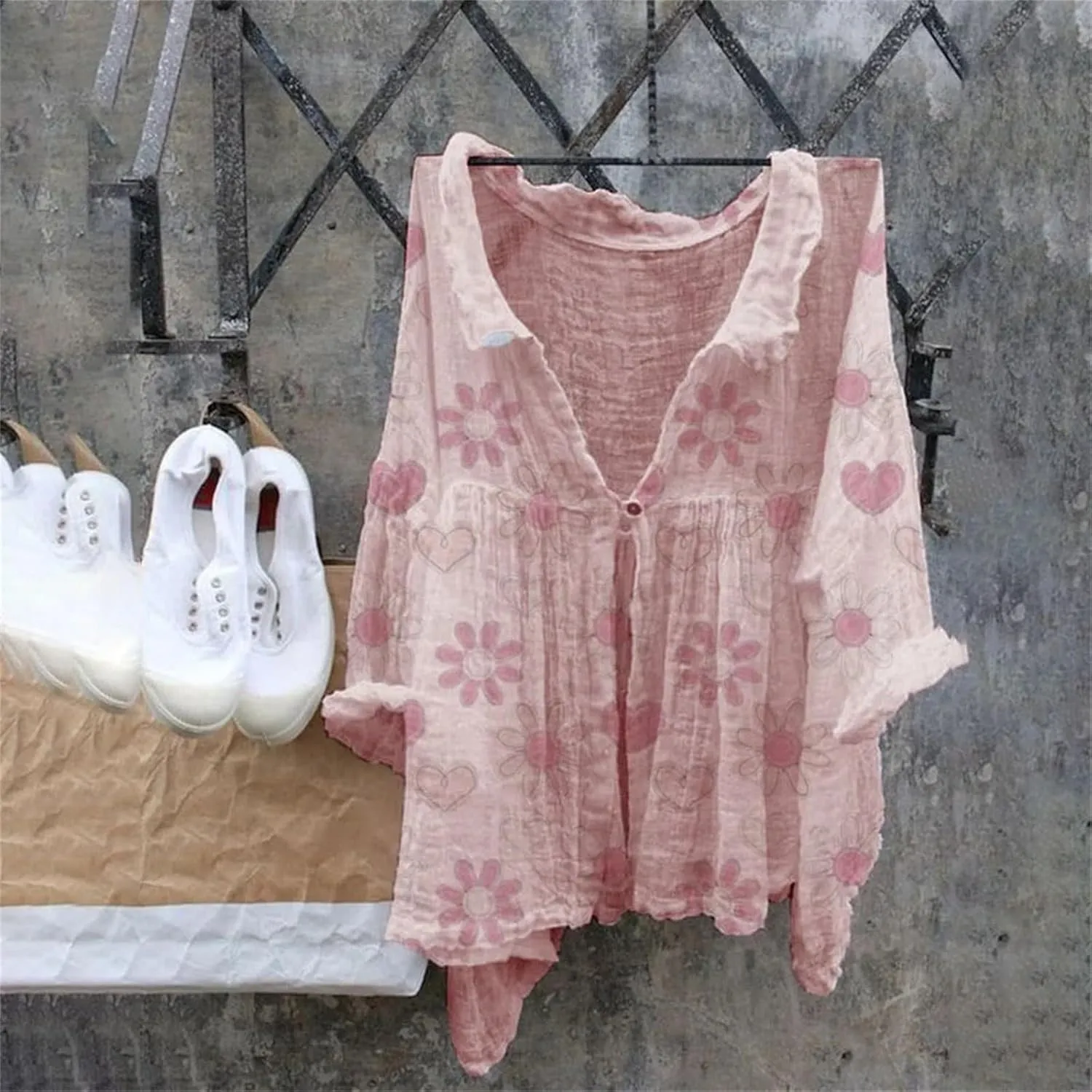 Boho Blouses for Women 2024 Plus Size Linen 3/4 Sleeve Button Up V-Neck Boxy Tops Summer Holiday Casual Beach Shirts
