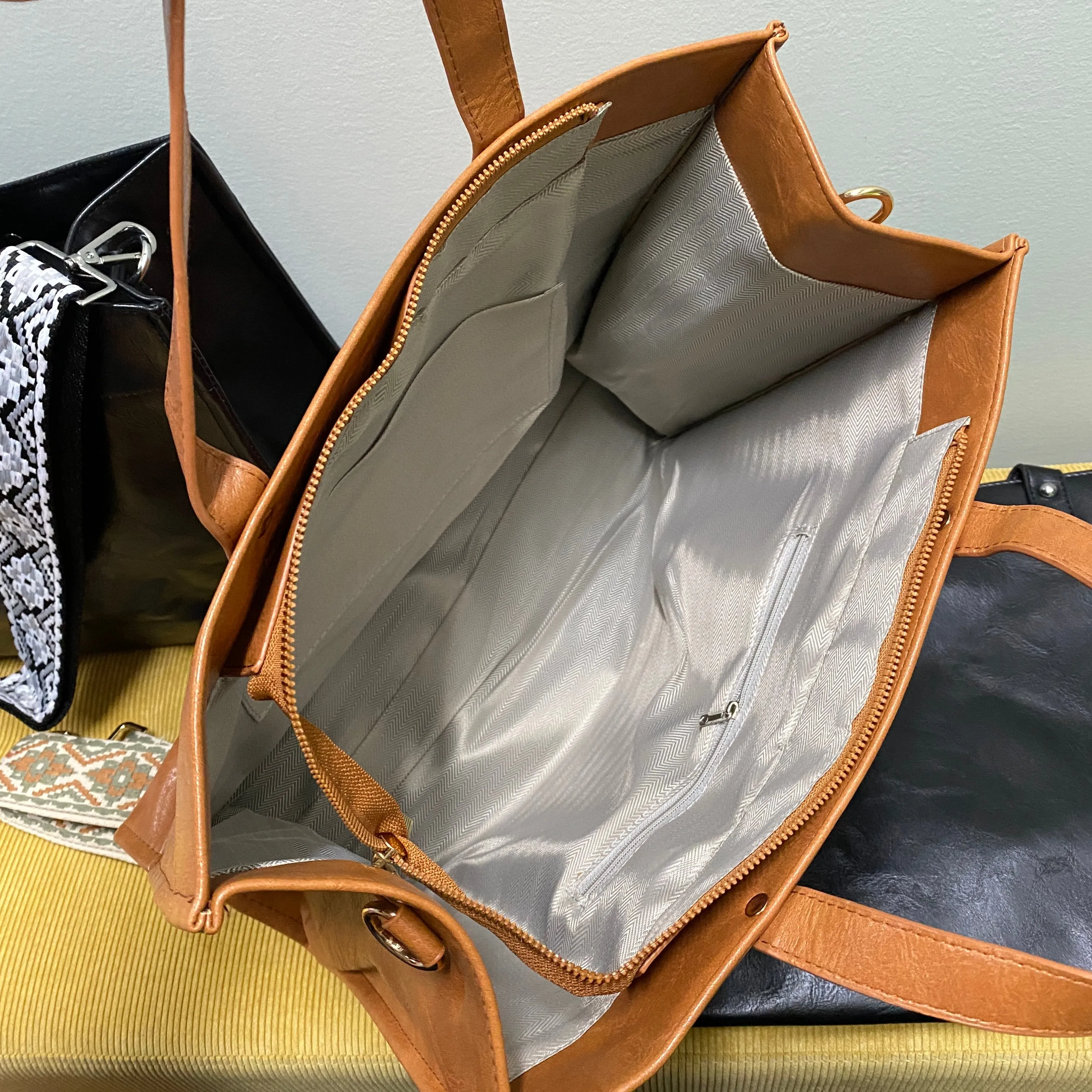 Briefcase Exclusive sale - Parker Tote Laptop Clearance sale