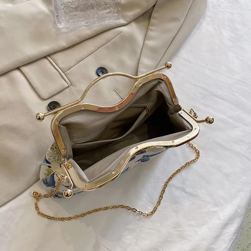 Chinese Style Embroidery Butterfly Handbag Women's Retro Western Style Crossbody Dinner Bag Gold Bag