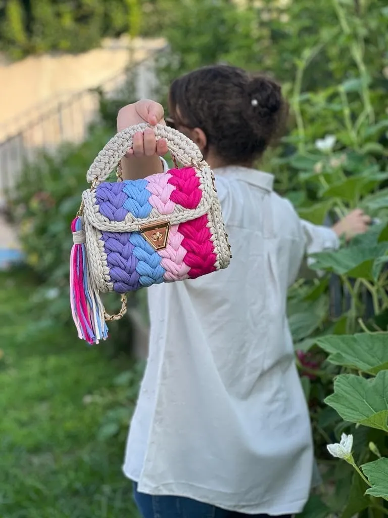CHQEL Evening Clutch Bag for Women, Handmade Crochet Wedding Party Purse, Small Flap Formal Crossbody Handbag Evening Clutch