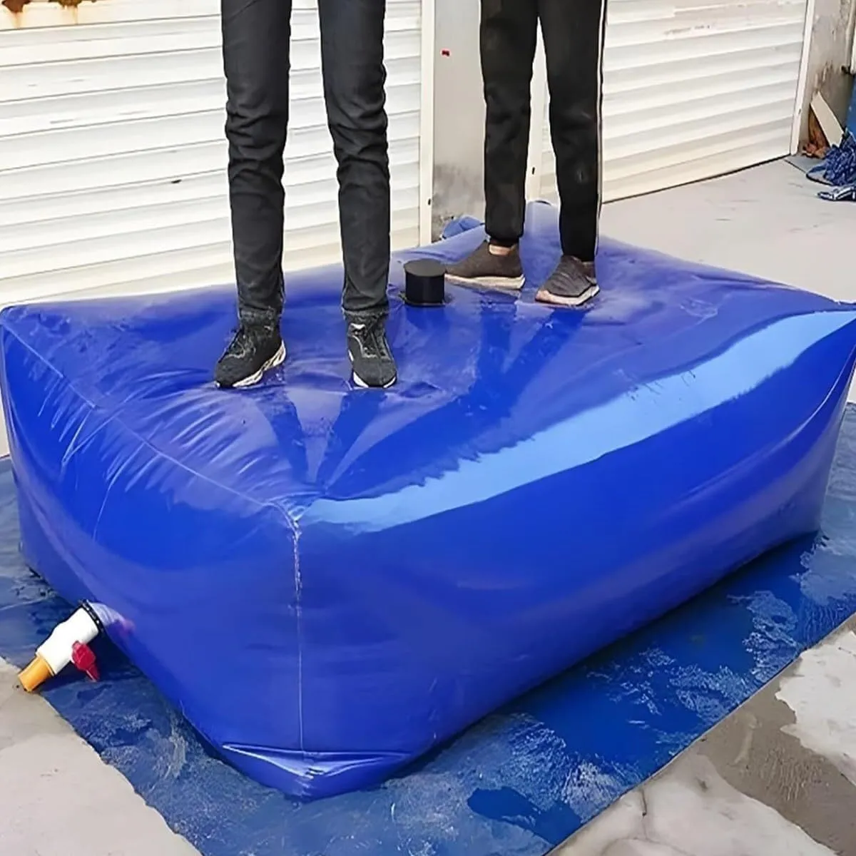 Collapsible Water Tank, Durable PVC Storage Bladder, Wear-Resistant & Leak-Proof, Portable for Outdoor Emergency (Blue, 3 * 2 * 0.85m)(Green,2 * 1.5 * 1m)
