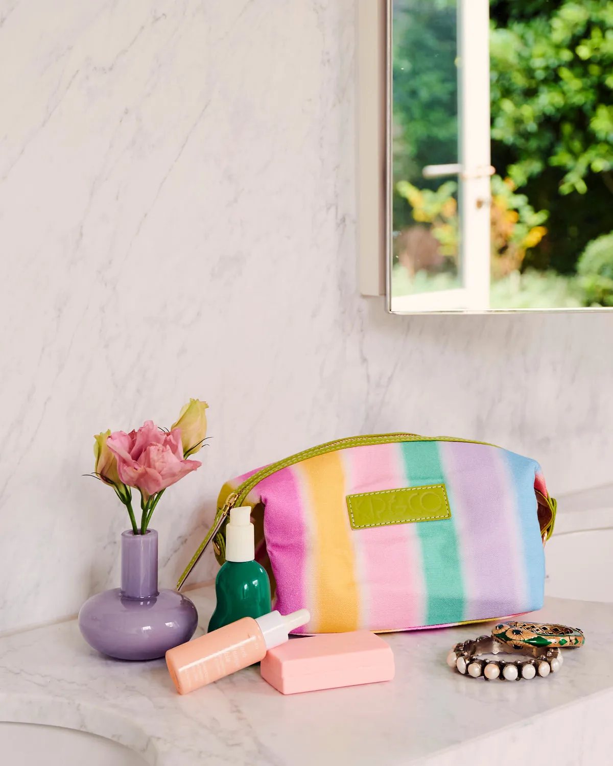 Colour Chameleon Toiletry Bag - Kip&Co