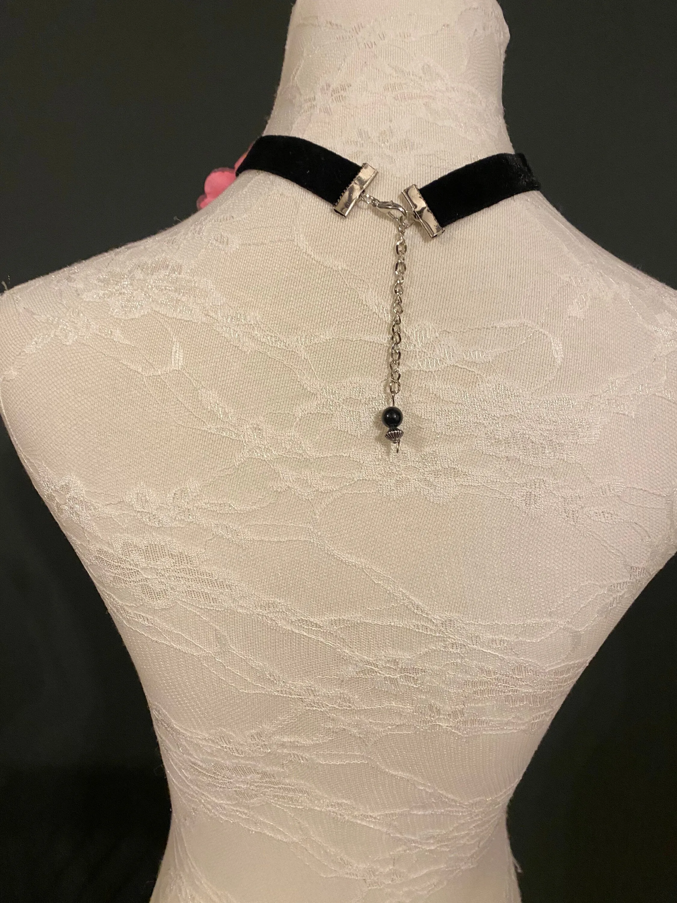 Corsage Choker Necklace, Corsage Chocker with tie detail, FAN Design