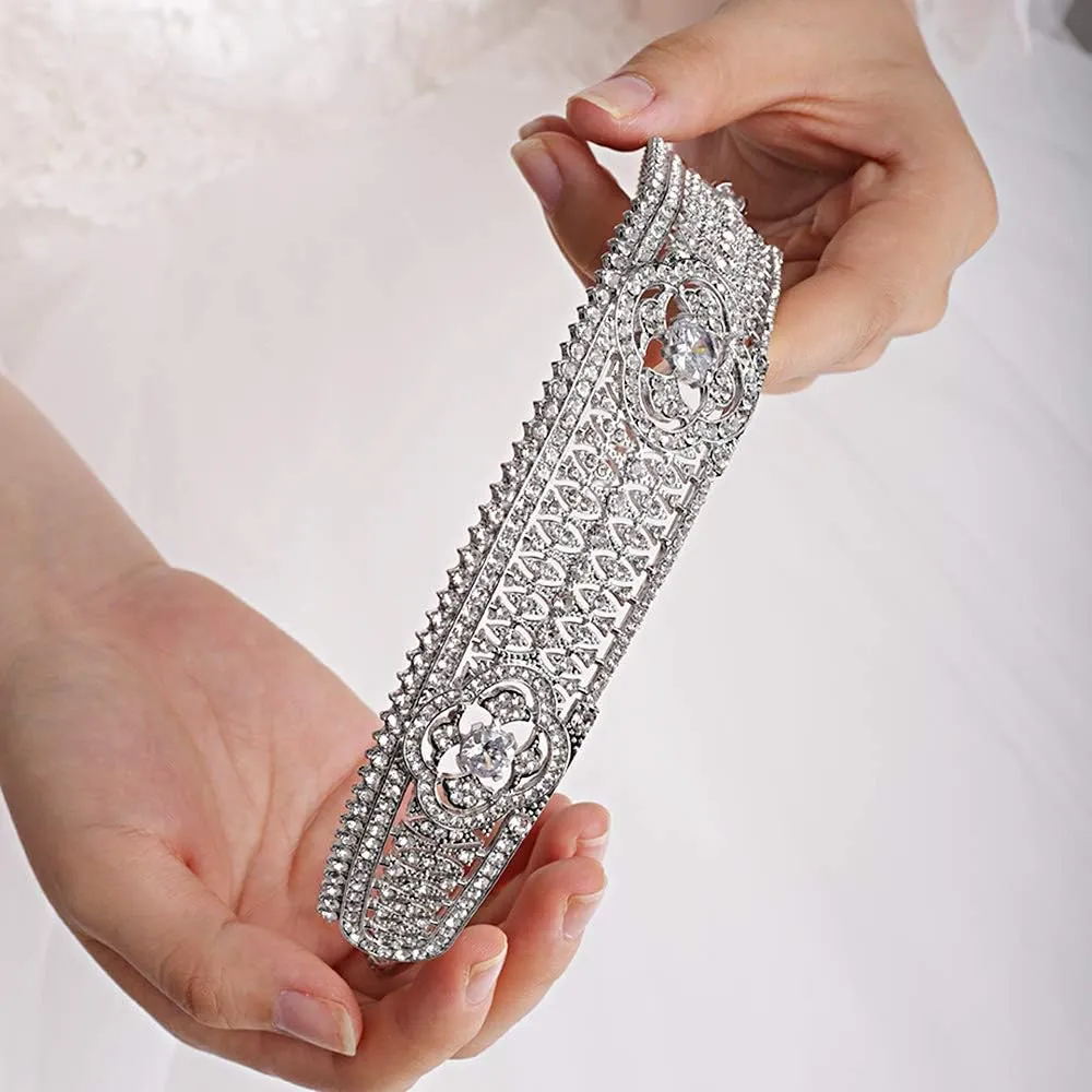 Dainty Silver Crystal Rhinestones Bridal Wedding Crowns Tiaras Headband Heapiece for Girl and Women Birthday Party Wedding Prom Valentine Halloween Hair Jewelry Wedding Hair Accessories for Women