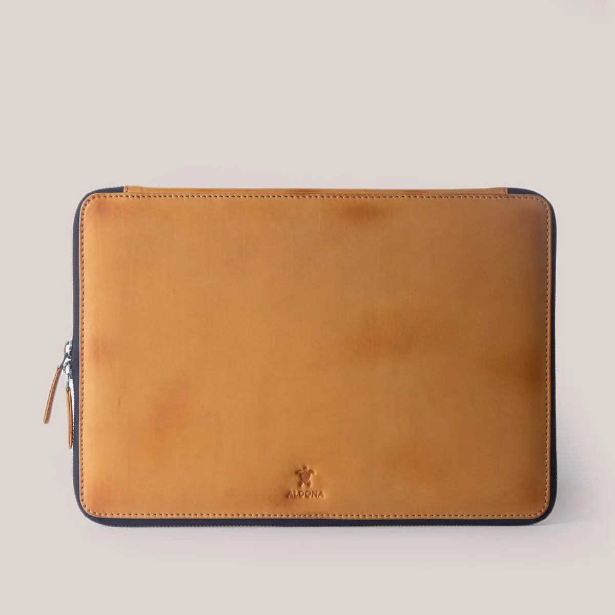 DELL XPS 17 Zippered Laptop Case - Cognac