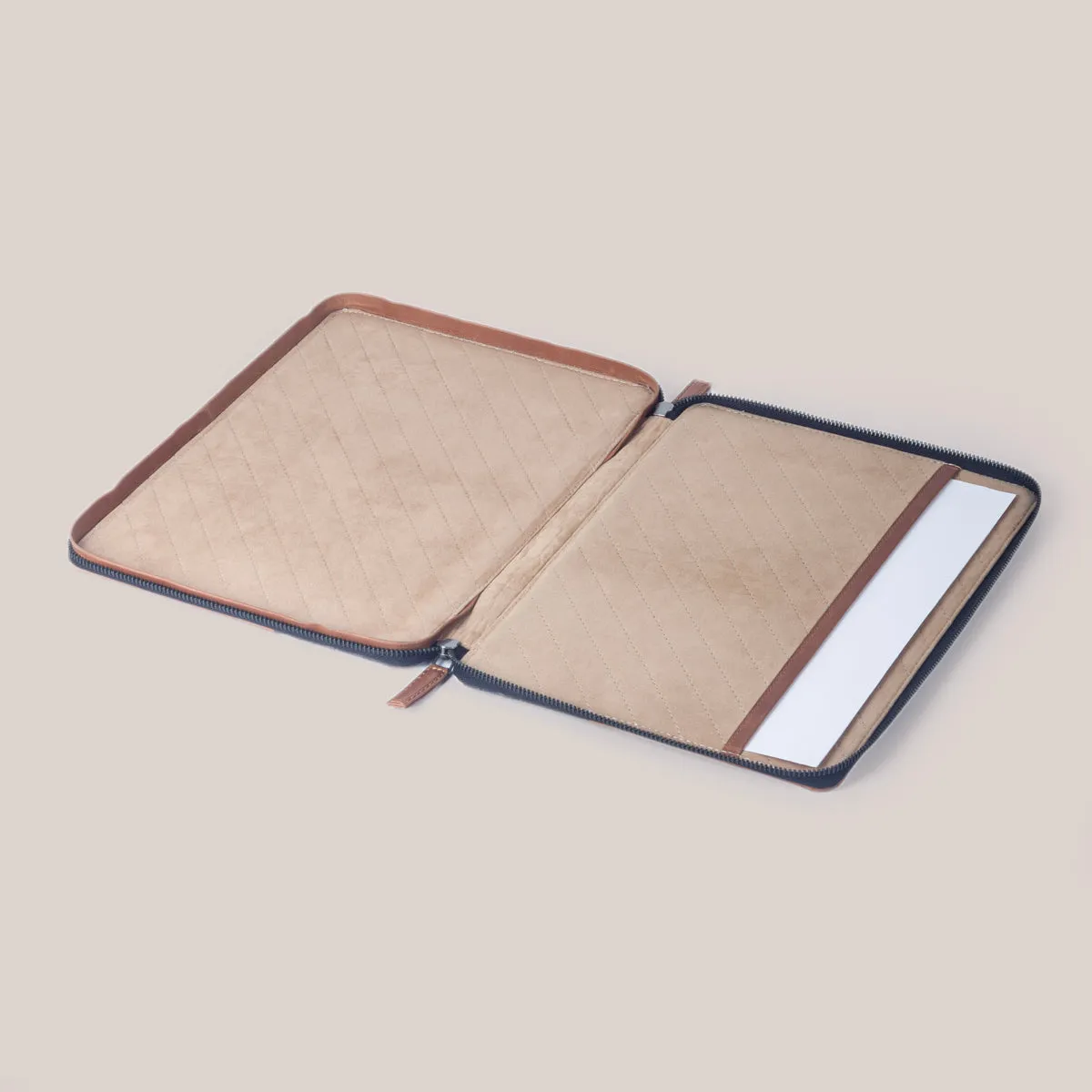 DELL XPS 17 Zippered Laptop Case - Cognac