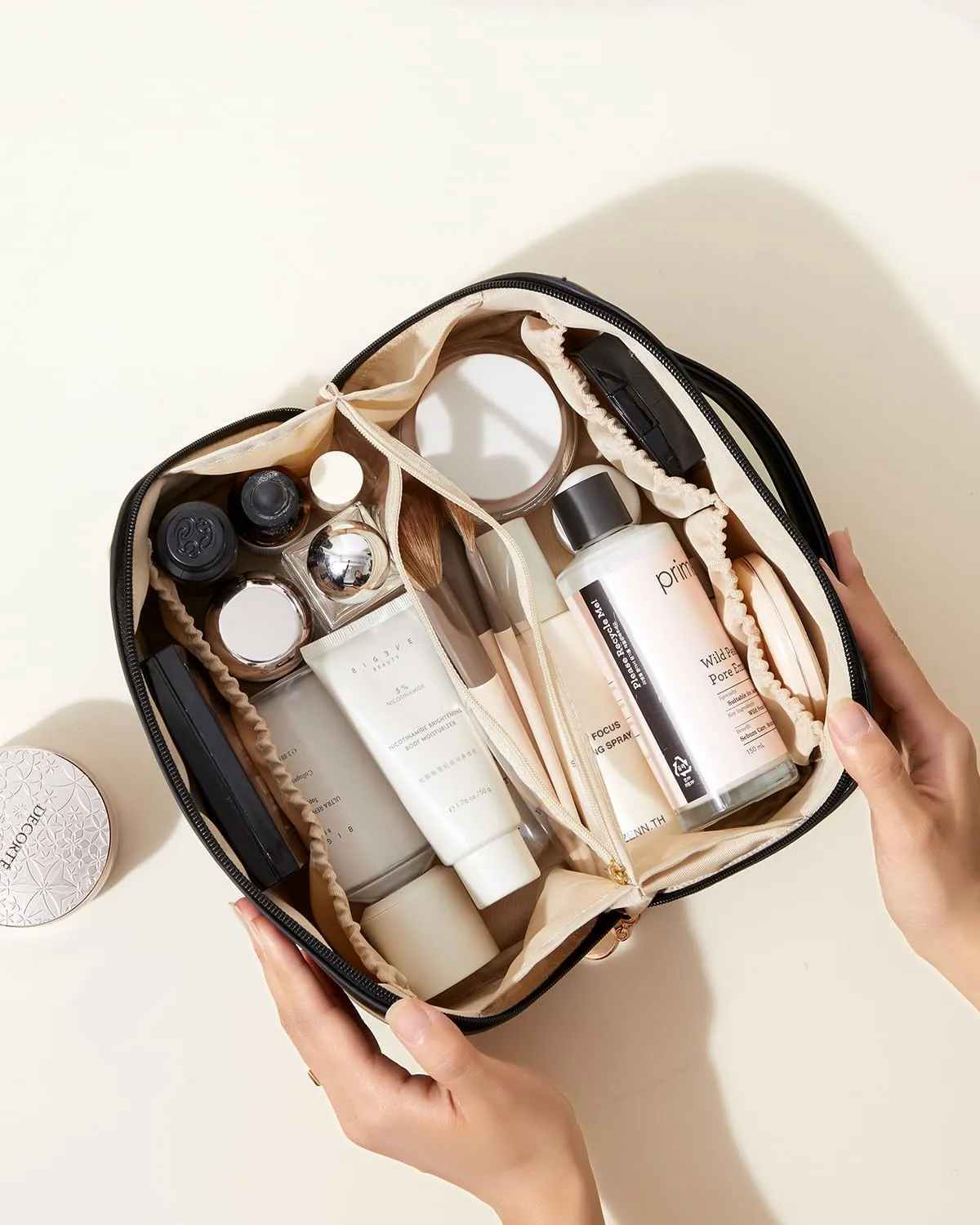 EACHY Travel Makeup Bag,Large Capacity Cosmetic Bags for Women,Waterproof Portable Pouch Open Flat Toiletry Bag Make up Organizer with Divider and Handle