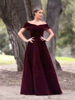 Elegant Bateau Evening Dress Neckline Velvet Floor Length Prom Dress