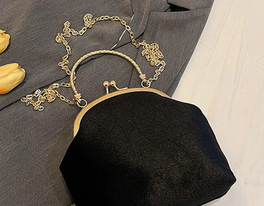 Evening Bag Women's Design Sense Bag Hand Bill Shoulder Bag Vintage Baroque Evening Dinner Bag Lipstick Key Bag