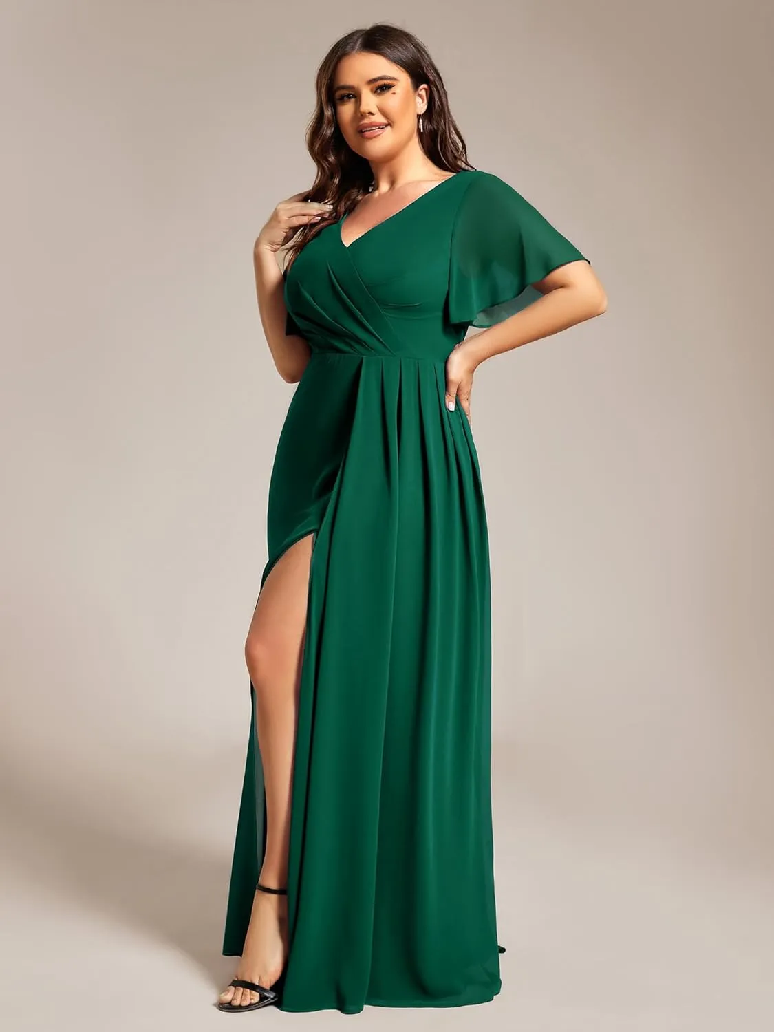 Ever-Pretty Plus Women's V Neck Chiffon Ruched Ruffles Sleeves Side Slit Floor Length Plus Size Bridesmaid Dresses S0050-DA