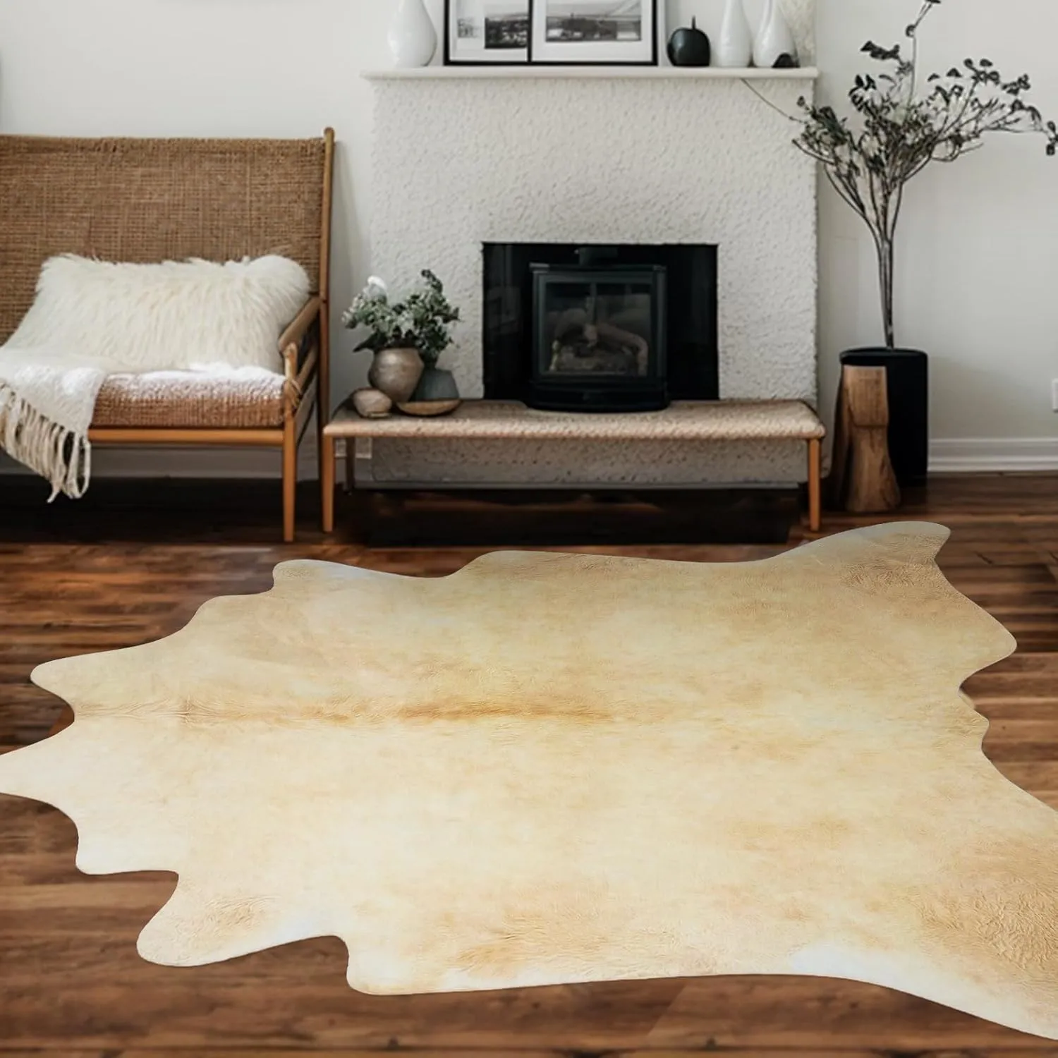 Faux Cowhide Rug, Cow Print Rug, Faux Cow Print Rugs for Living Room/Bed Room, Cow Hide Rugs Carpet for Western Decor, Western Rug, Faux Cow Skin Rug (L(62.4‘’×74.4‘’/5.2×6.2ft)), White
