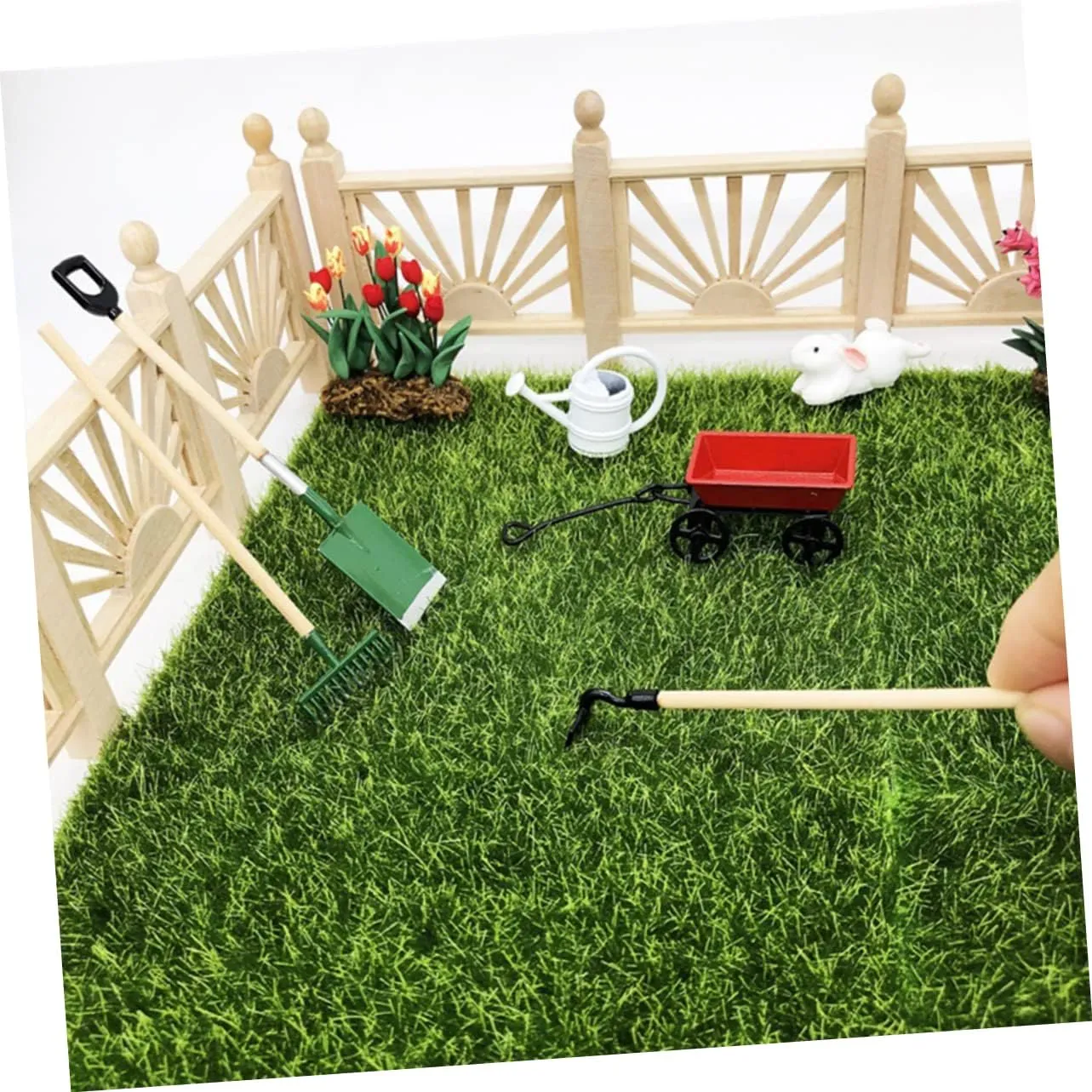FAVOMOTO 5 Sets Mini Gardening Tool Model for Doll House Accessory Micro Garden Realistic and Design for Mini House and DIY Fairy Garden Scenes