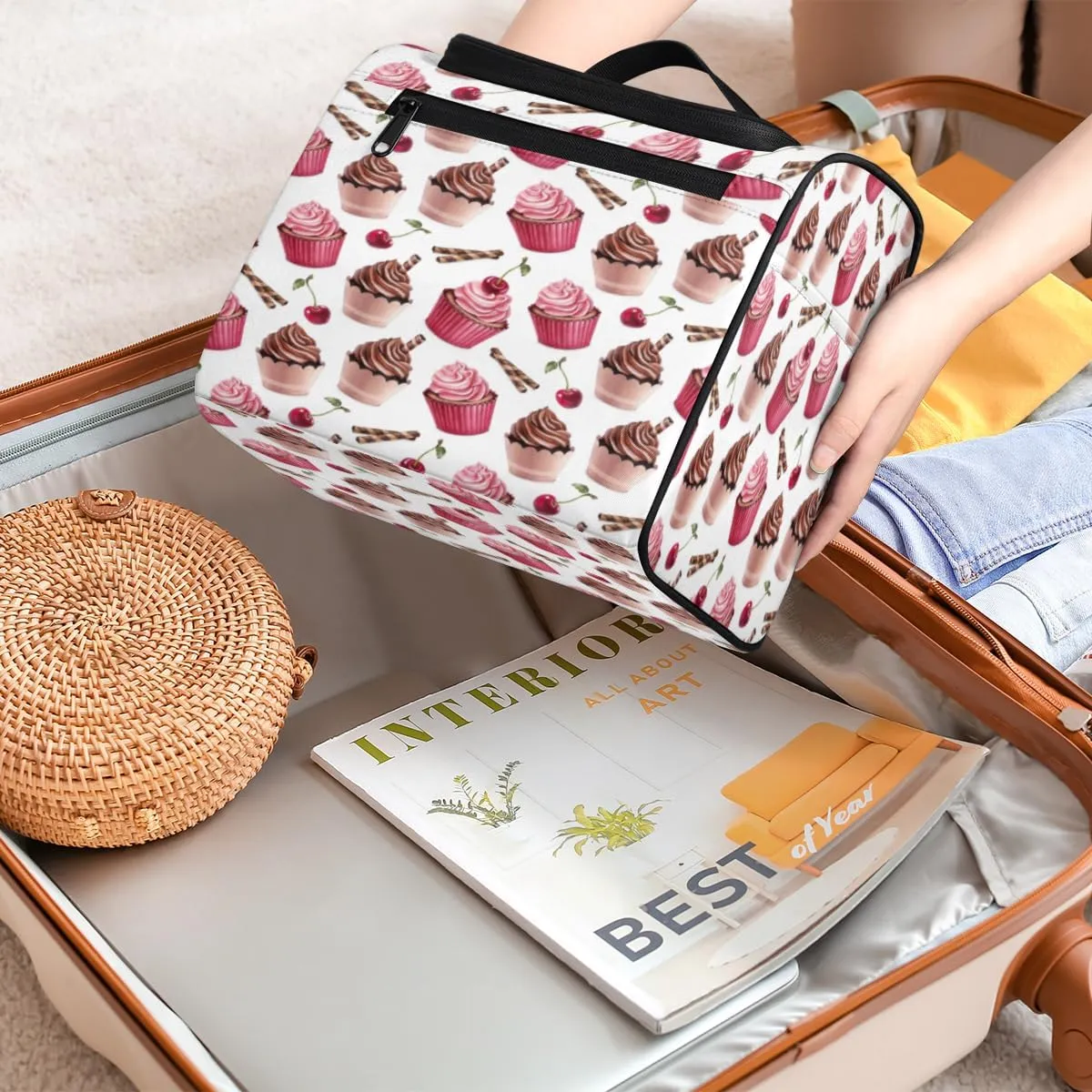 Ice Cream Cherry Hanging Toiletry Bag for Men Women Travel Cosmetic Makeup Organizer Bag Water Resistant Large Portable Wash Case for Accessories, Toiletries, Cosmetics