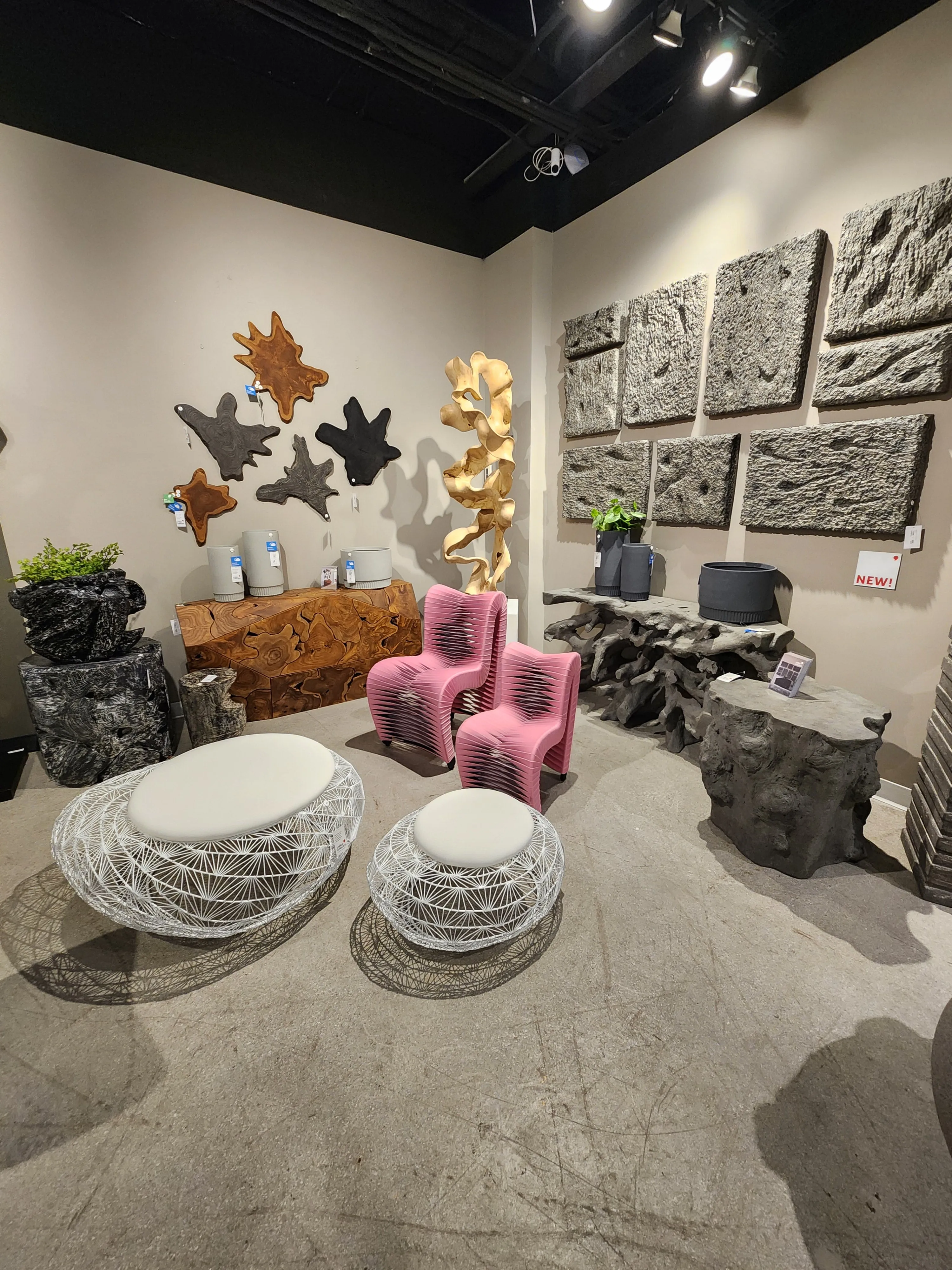 Large Wire Mesh Stone Stool