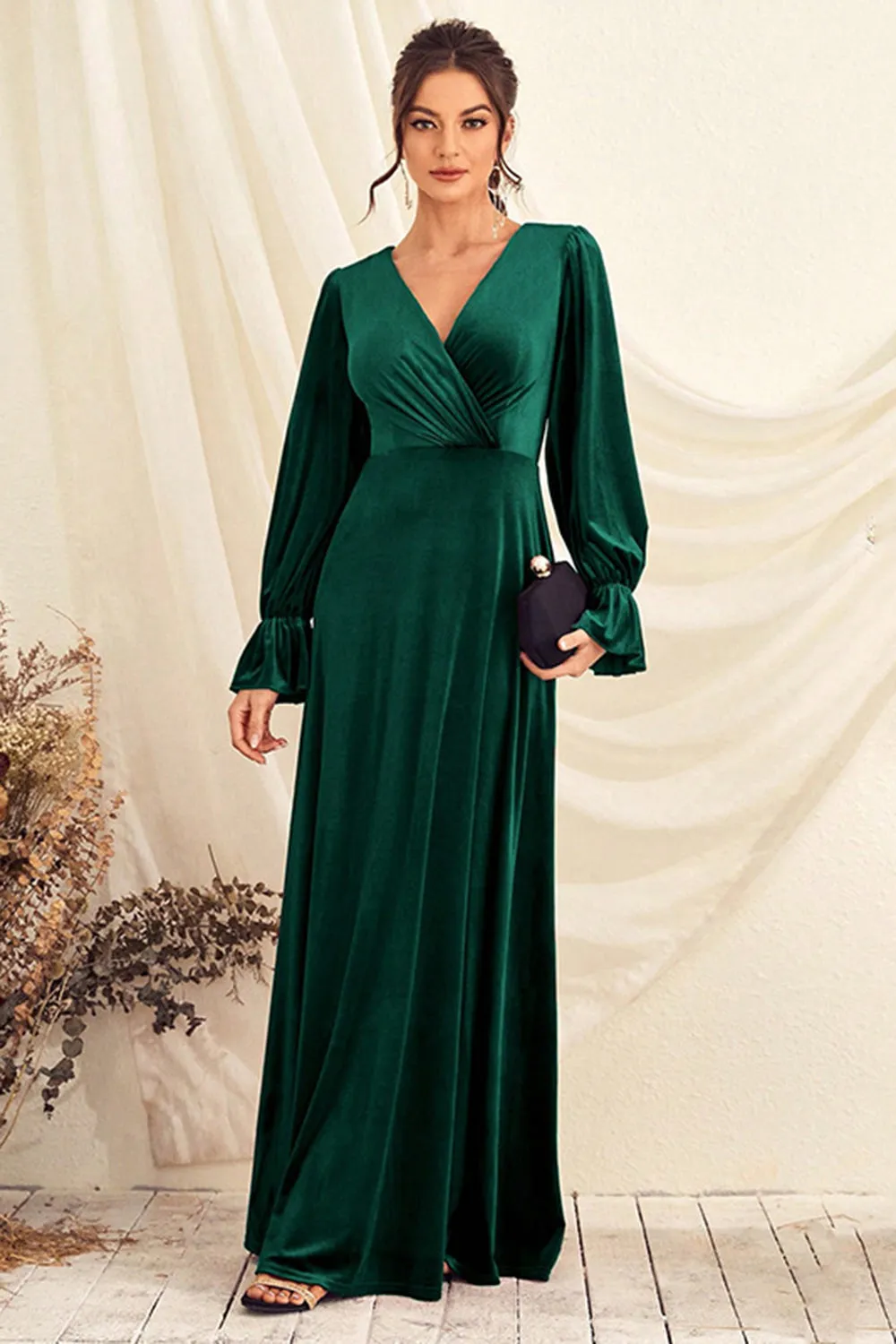 Long Sleeve Velvet Gown | Dark Green | Evening | Velvet