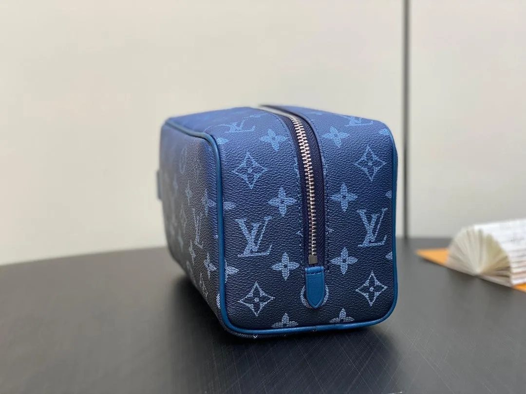 Louis Vuitton Dopp Kit MS