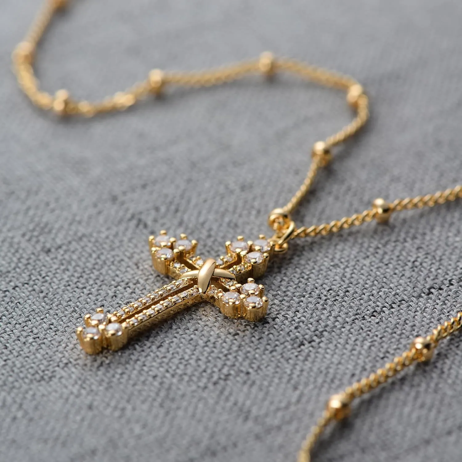MTMY Gold Cross Necklace 14K Gold Plated Dainty Gold Cross Pendant Necklace for Women Delicate Necklace Jewelry
