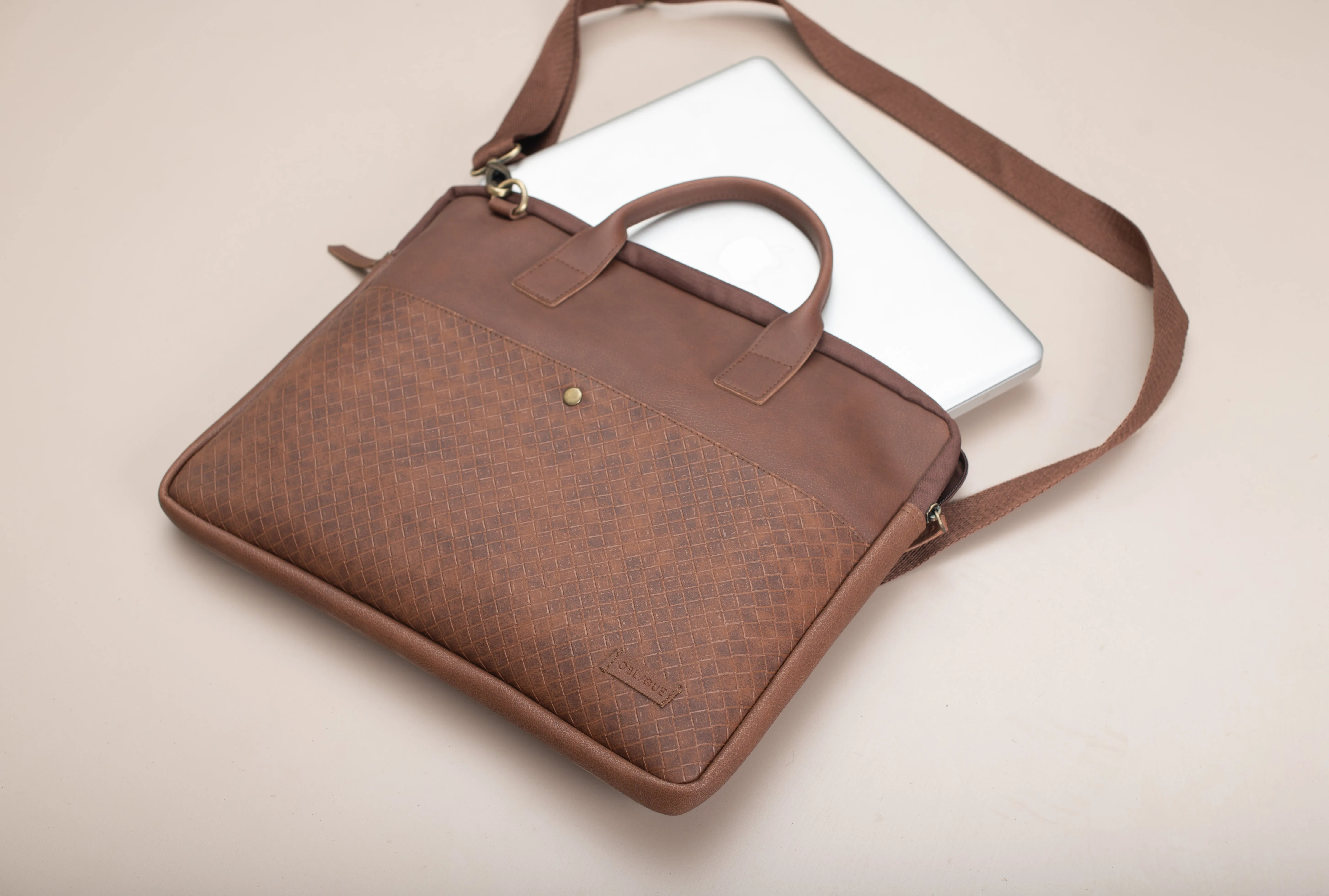 Oblique Rio Pro Laptop Bag: 1N