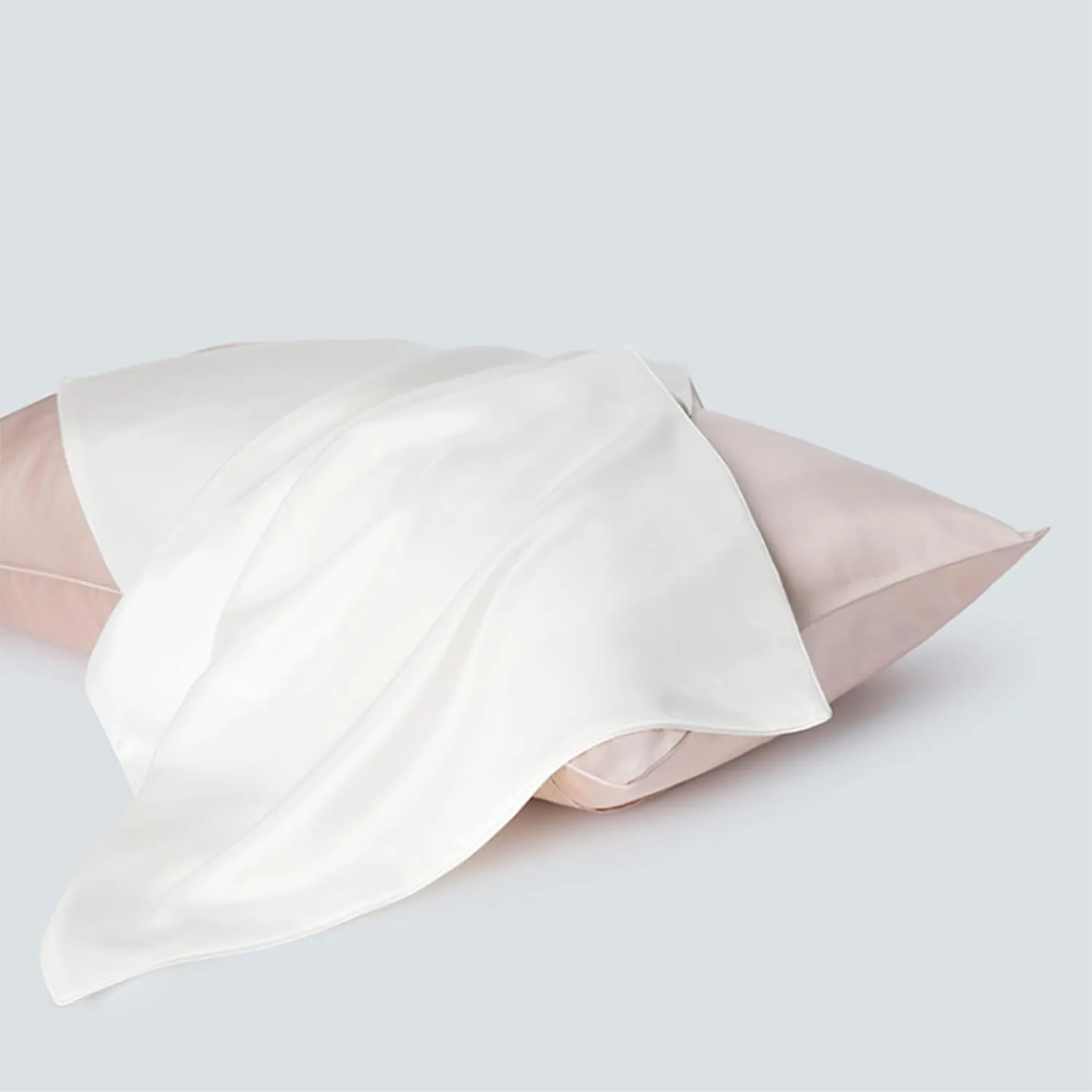 Organic White Silk Pillow Cases with Zipper Made in USA,100% 22 Momme Mulberry Silk Pillowcase for Hair and Face, Anti Acne, Anti Wrinkle, Hypoallergenic, Anti Aging (White, Standard)