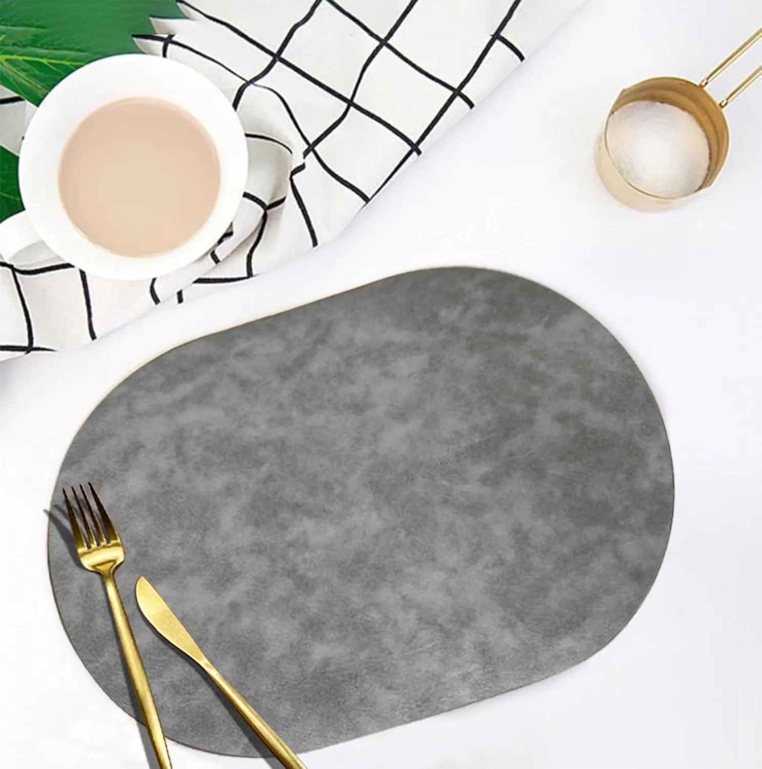 Oval Leather Placemats Set of 6 Washable,Heat Resistant Table Mats for Dining Table, Durable and Easy to Clean for Daily Use (Dark Gray)
