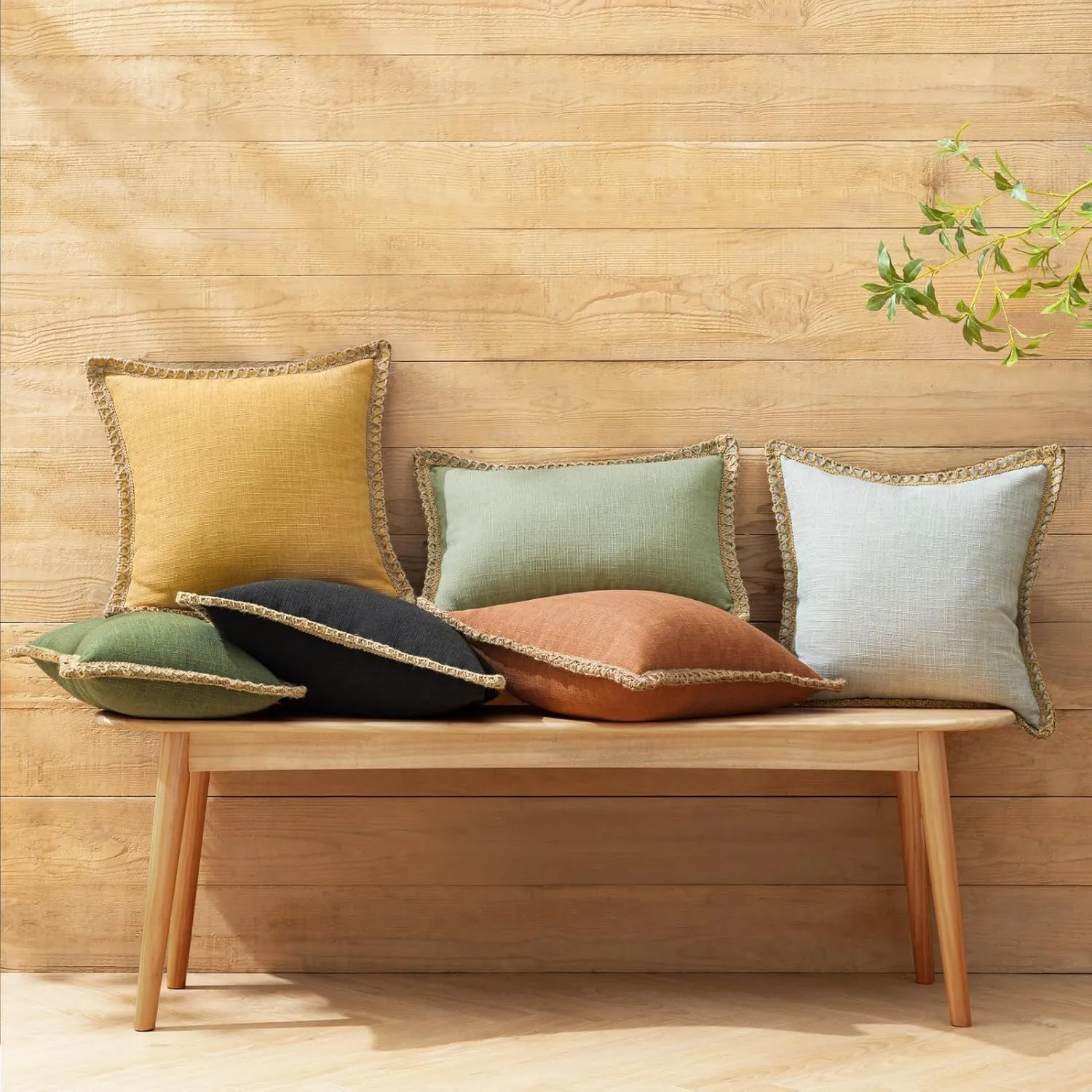 Phantoscope Farmhouse Solid Throw Decorative Pillow Cover Burlap Linen Trimmed Tailored Edges Outdoor Pillow Black 1 Pack 18 x 18 inches, 45 x 45 cm