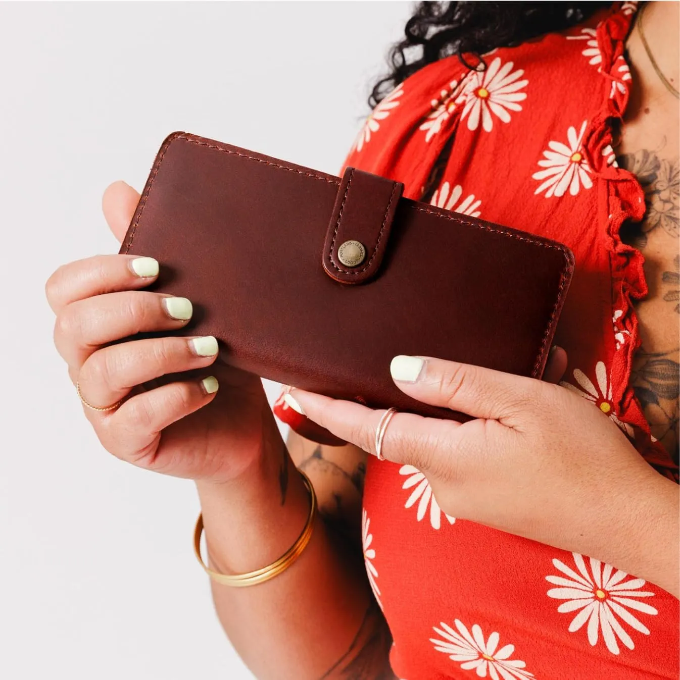 Portland Leather Goods Women's Bifold Wallet – Slim Design with Secure Snap, 8 Card Slots & Interior Zipper Pocket – Cognac