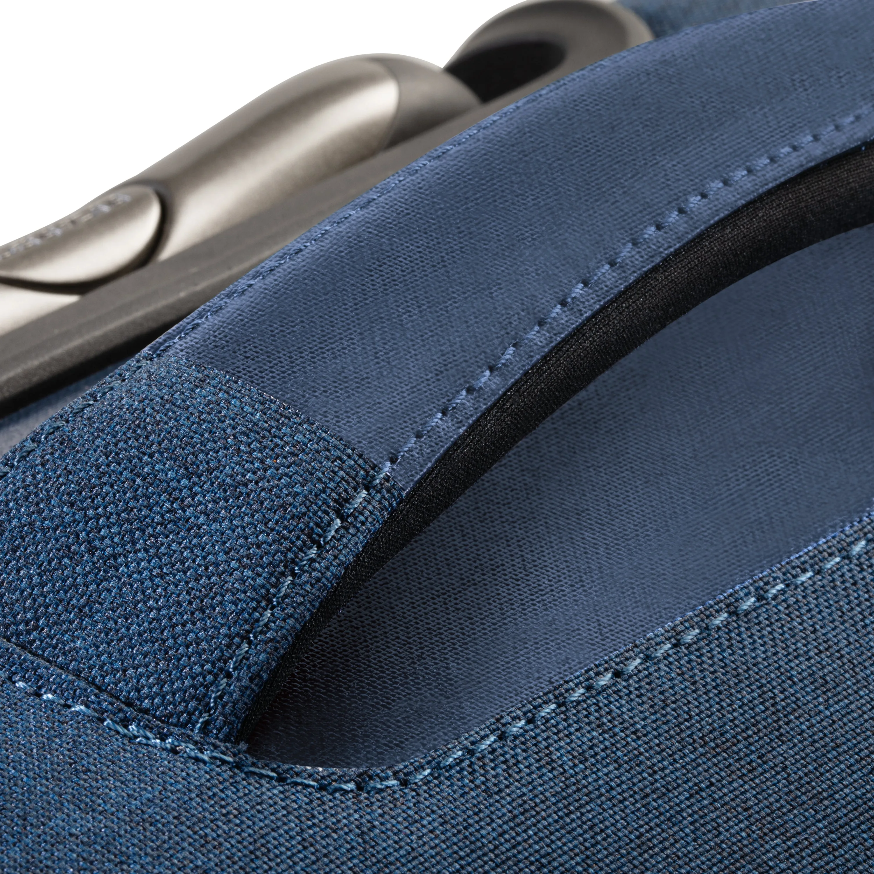 Ricardo Beverly Hills Malibu Bay 3.0 Softside, 4 Wheel Spinner, Lightweight Suitcase, Unisex, Stylish U2
