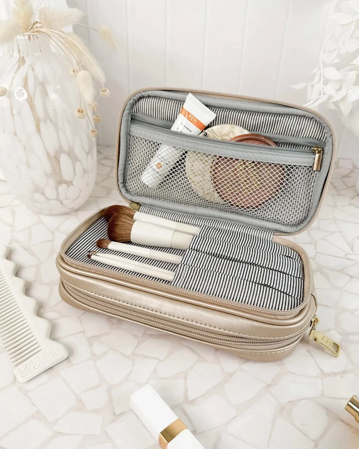 Rosie Makeup Case (Champagne)