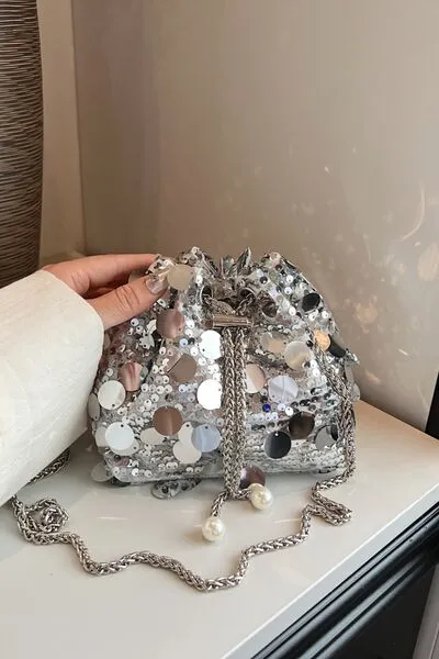 Stylish Drawstring Sequin Crossbody Bag for Every Occasion