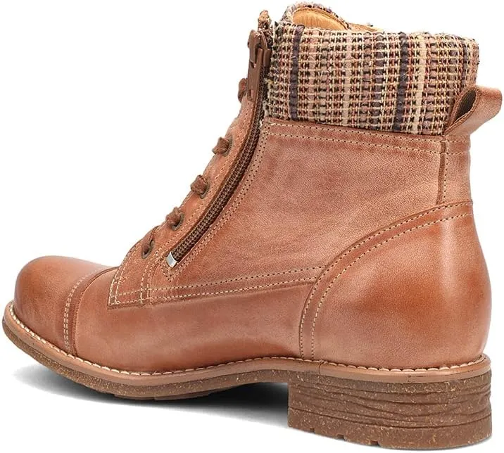 Taos Footwear Women's Captain Boot