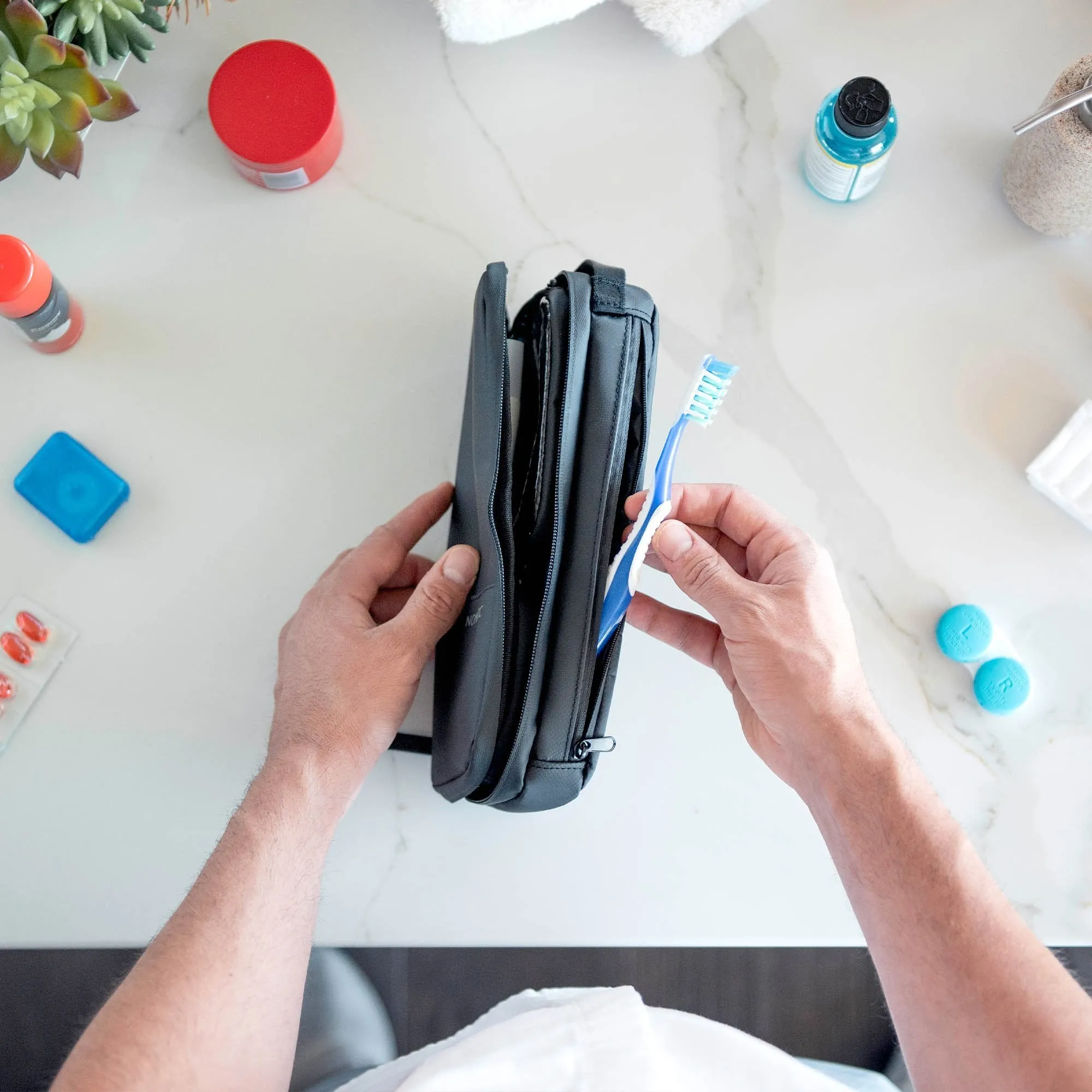 Toiletry Bag 2.0 - Small