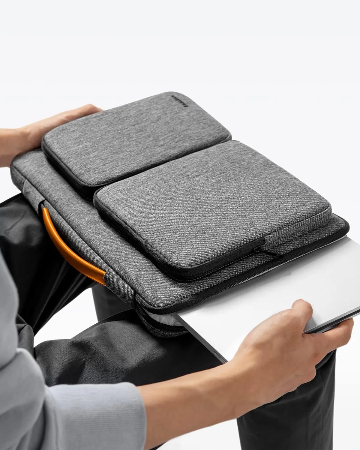 tomtoc 360 Protective Laptop Case for 16-inch MacBook Pro M4/M3/M2/M1 2024-2019, Water-Resistant Laptop Sleeve Bag for Dell XPS 16 Plus, The New Razer Blade 16