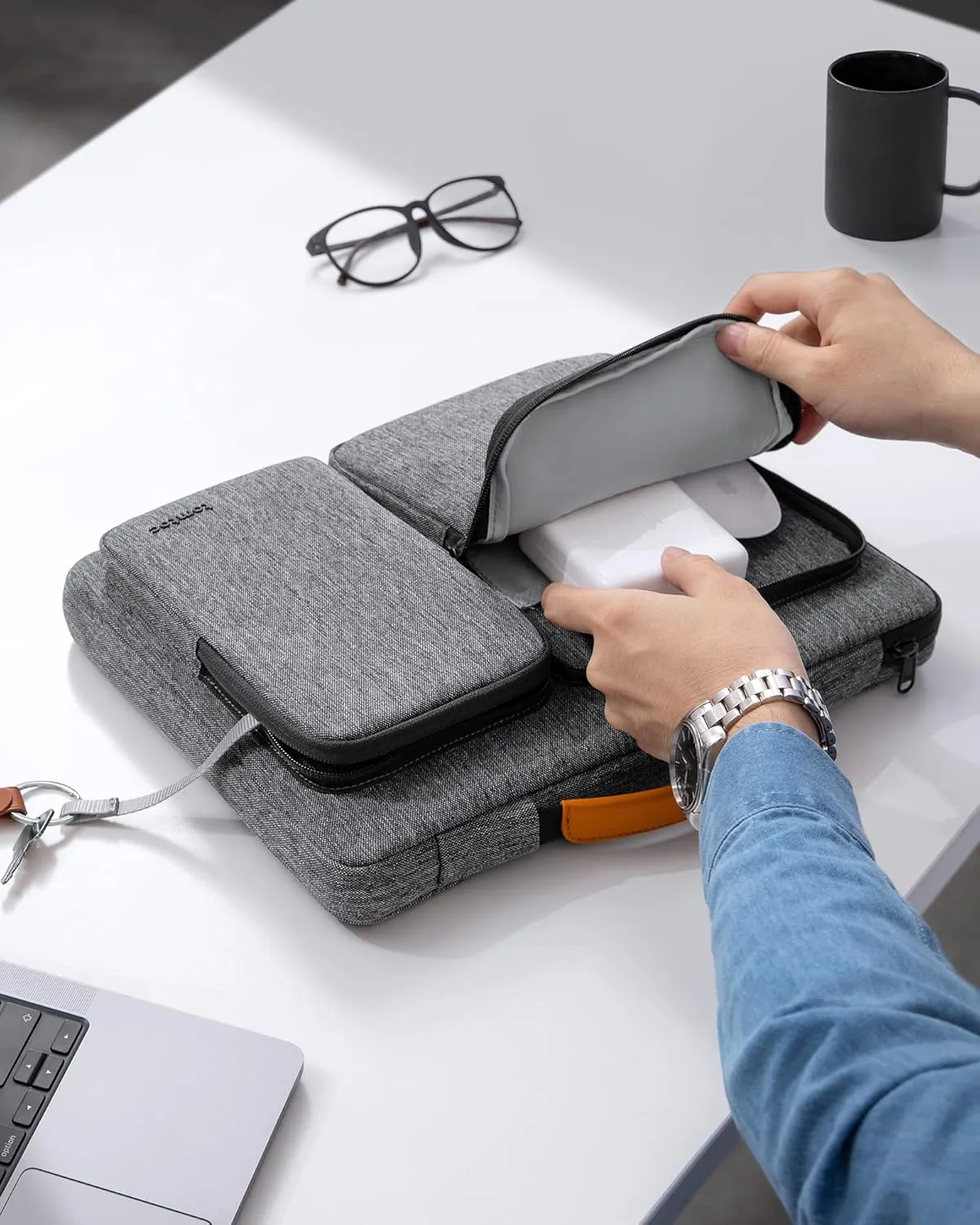 tomtoc 360 Protective Laptop Case for 16-inch MacBook Pro M4/M3/M2/M1 2024-2019, Water-Resistant Laptop Sleeve Bag for Dell XPS 16 Plus, The New Razer Blade 16