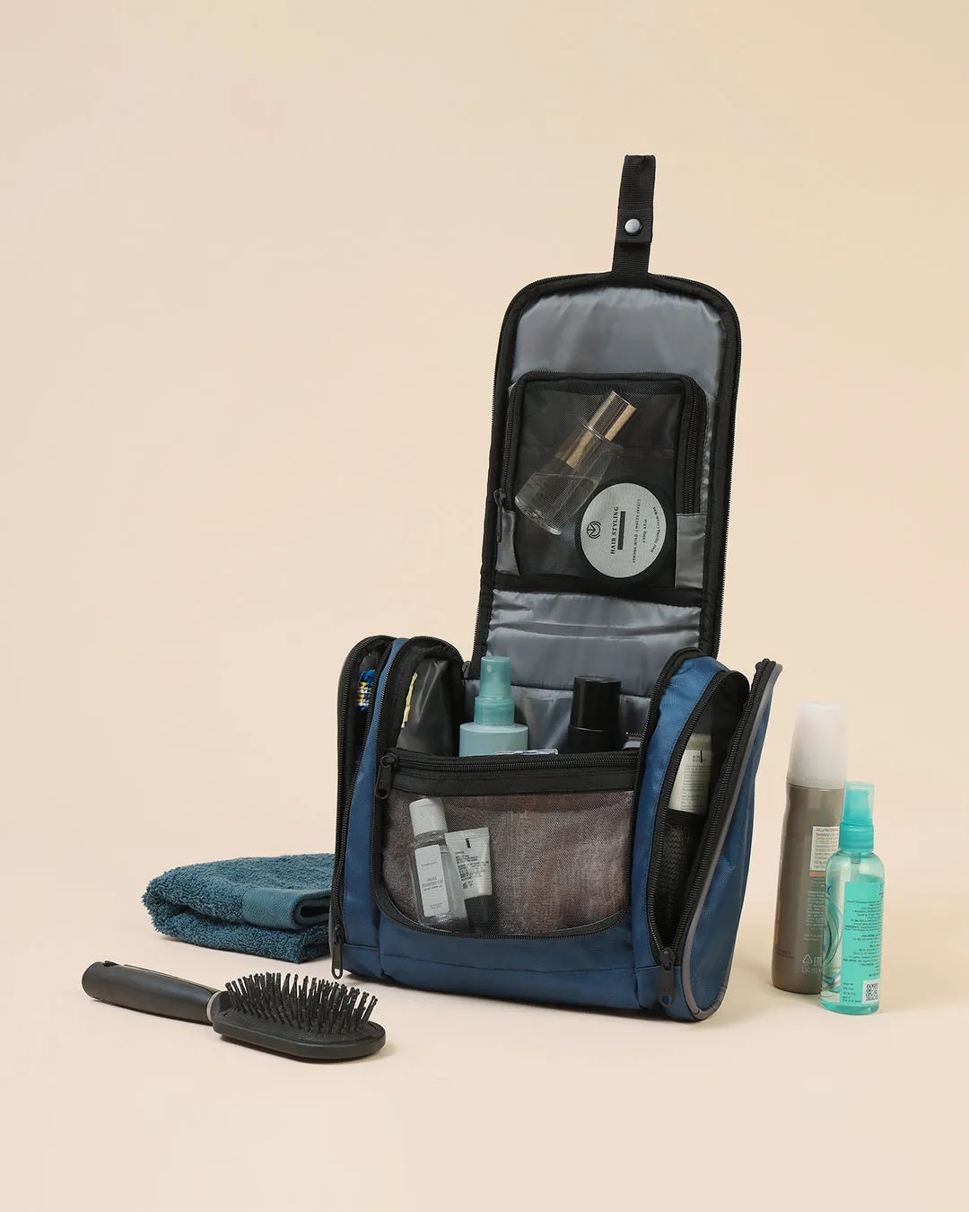 Unisex Waterproof Toiletry Bag With Multiple Pockets