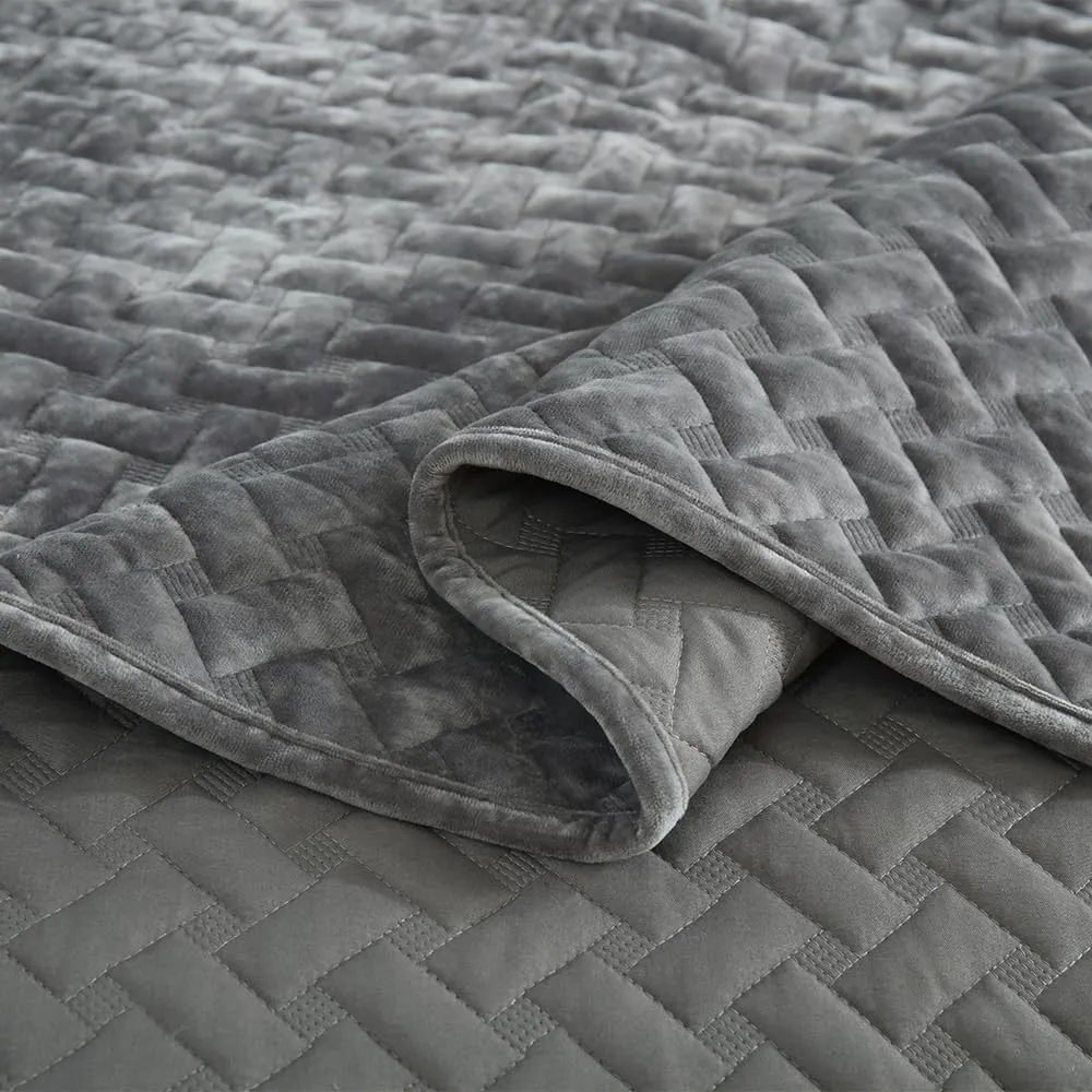 Velvet Bedspread Quilt Bedding Sets,Luxury Elegant Ultra Soft Velvet Comforters Coverlet Blankets,Weave Stitching Pattern Quilted Bedspread for All Seasons,Grey,King Size