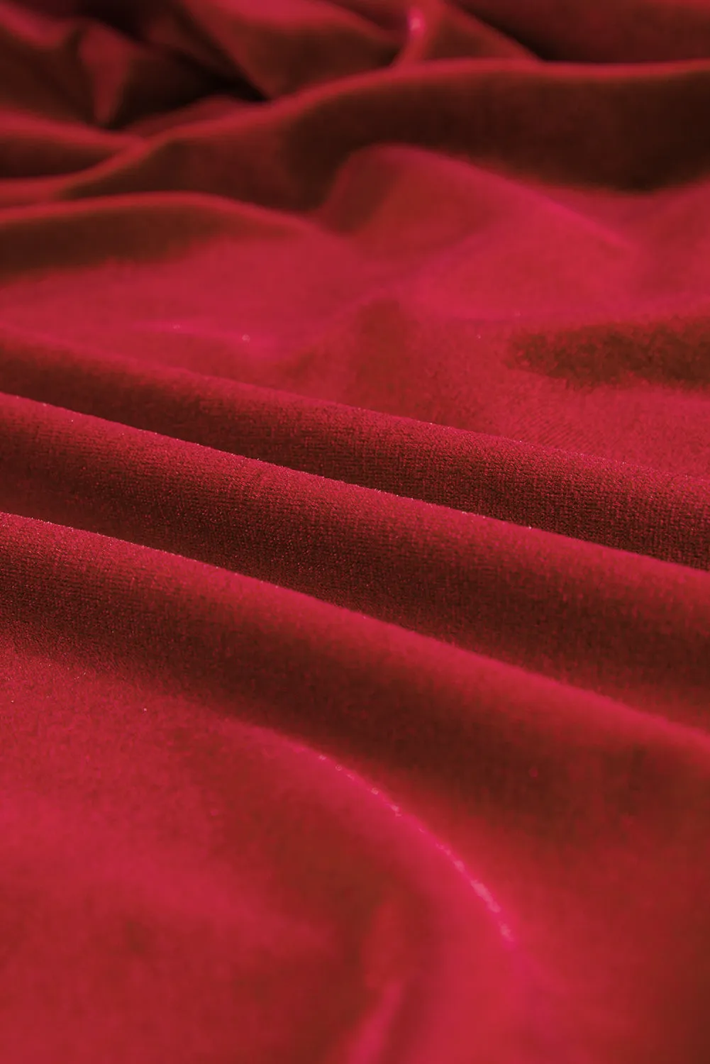 Velvet Midi Dress with Puff Sleeves and High Slit