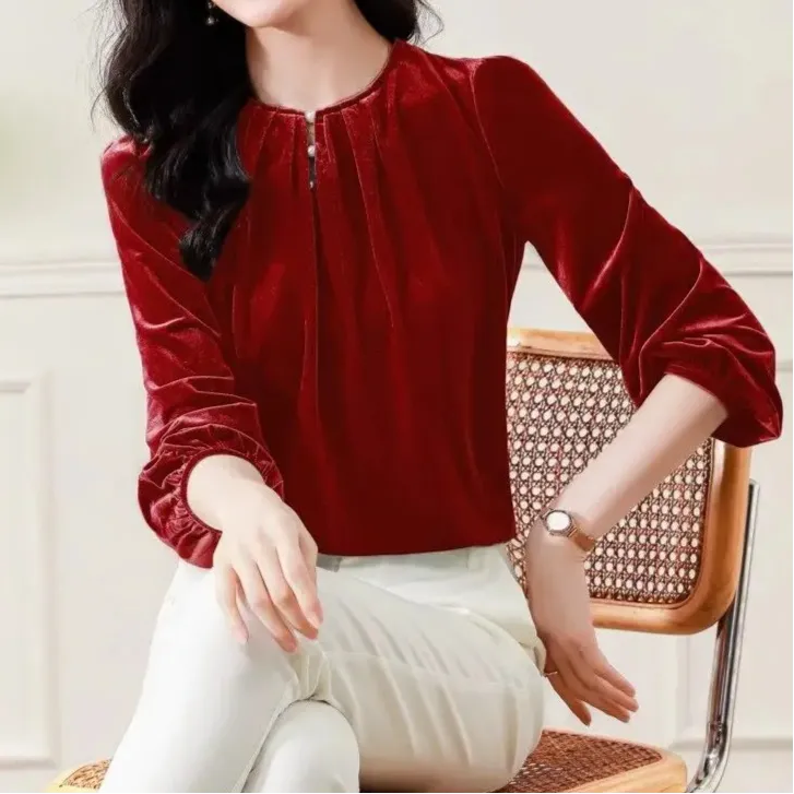 Vintage Elegant Gold Velvet T-Shirt