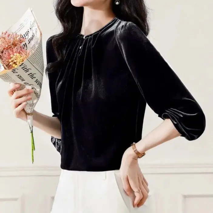 Vintage Elegant Gold Velvet T-Shirt