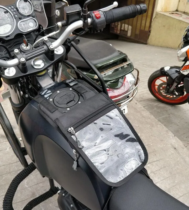 Wolverine Universal Tank Pouch with Rain Cover