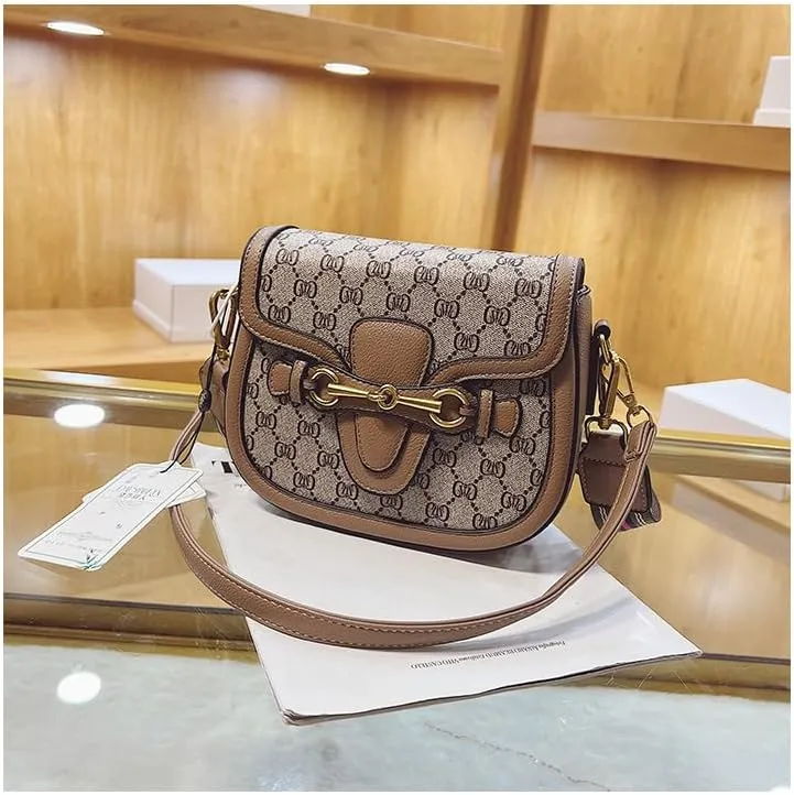 Women's Small Crossbody Bags with Golden Buckle Artificial Leather Purse Handbag in Fashionable Design
