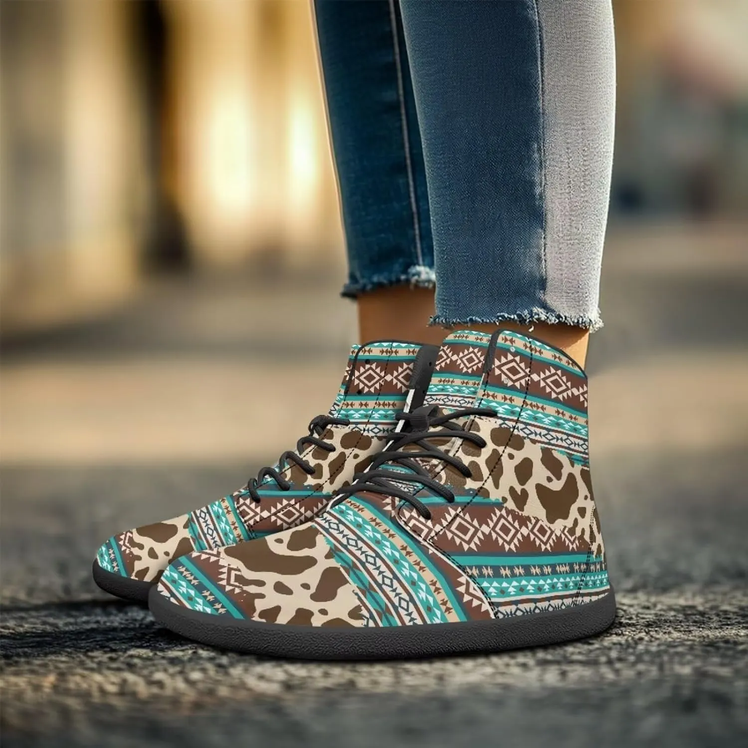 Women's Wide Toe Barefoot Shoes Ankle Boots with Zero Drop Sole Anti Slip High-Top PU Leather Sneakers