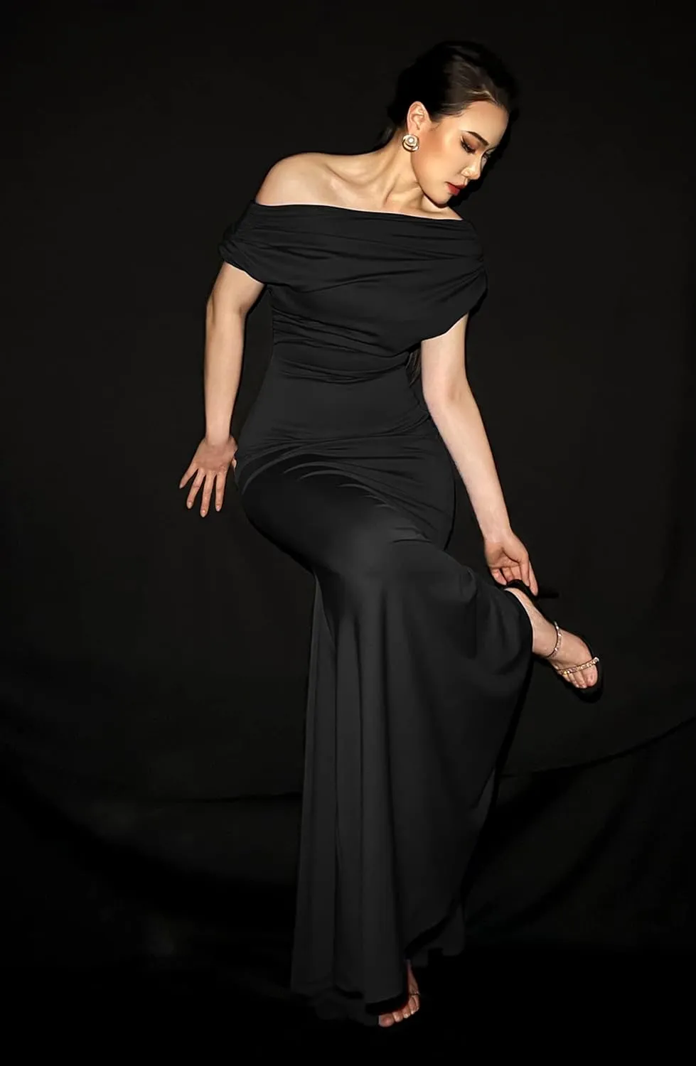 YMDUCH Women's Elegant Sleeveless Off Shoulder Bodycon Long Formal Party Evening Dress